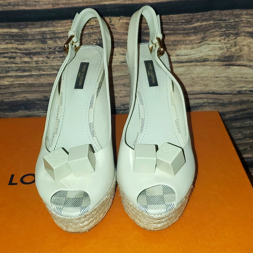 Louis vuitton Slingback  Wedge  Damier Azur Coated Canvas trim